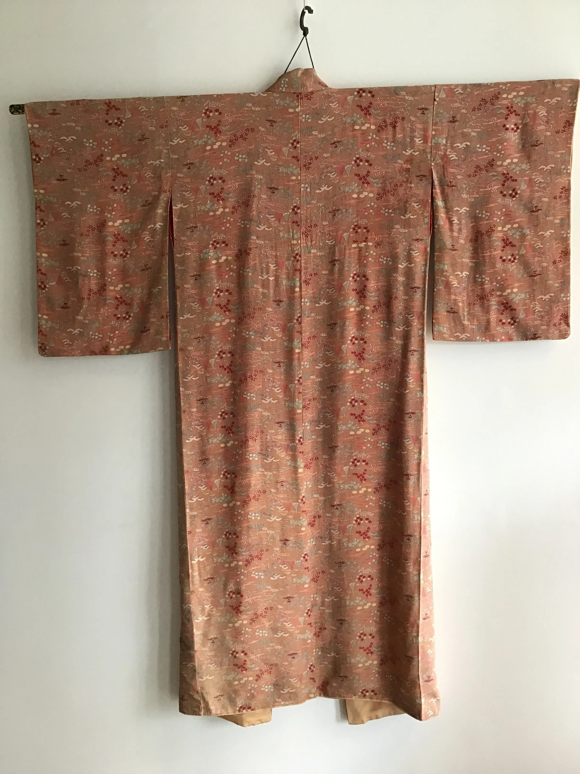 1920's Mauve Printed Japanese Kimono
