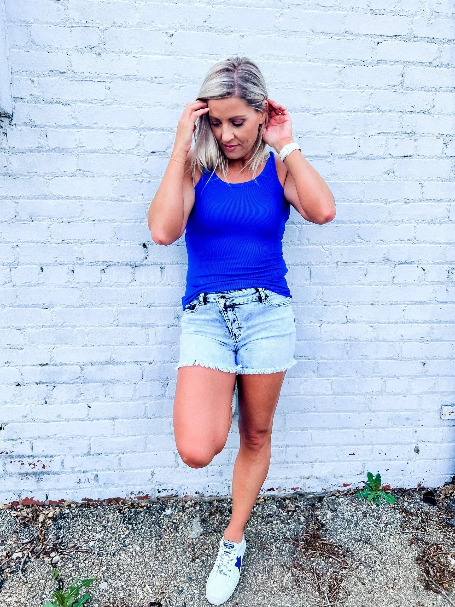 Anything But Basic Tank, Royal