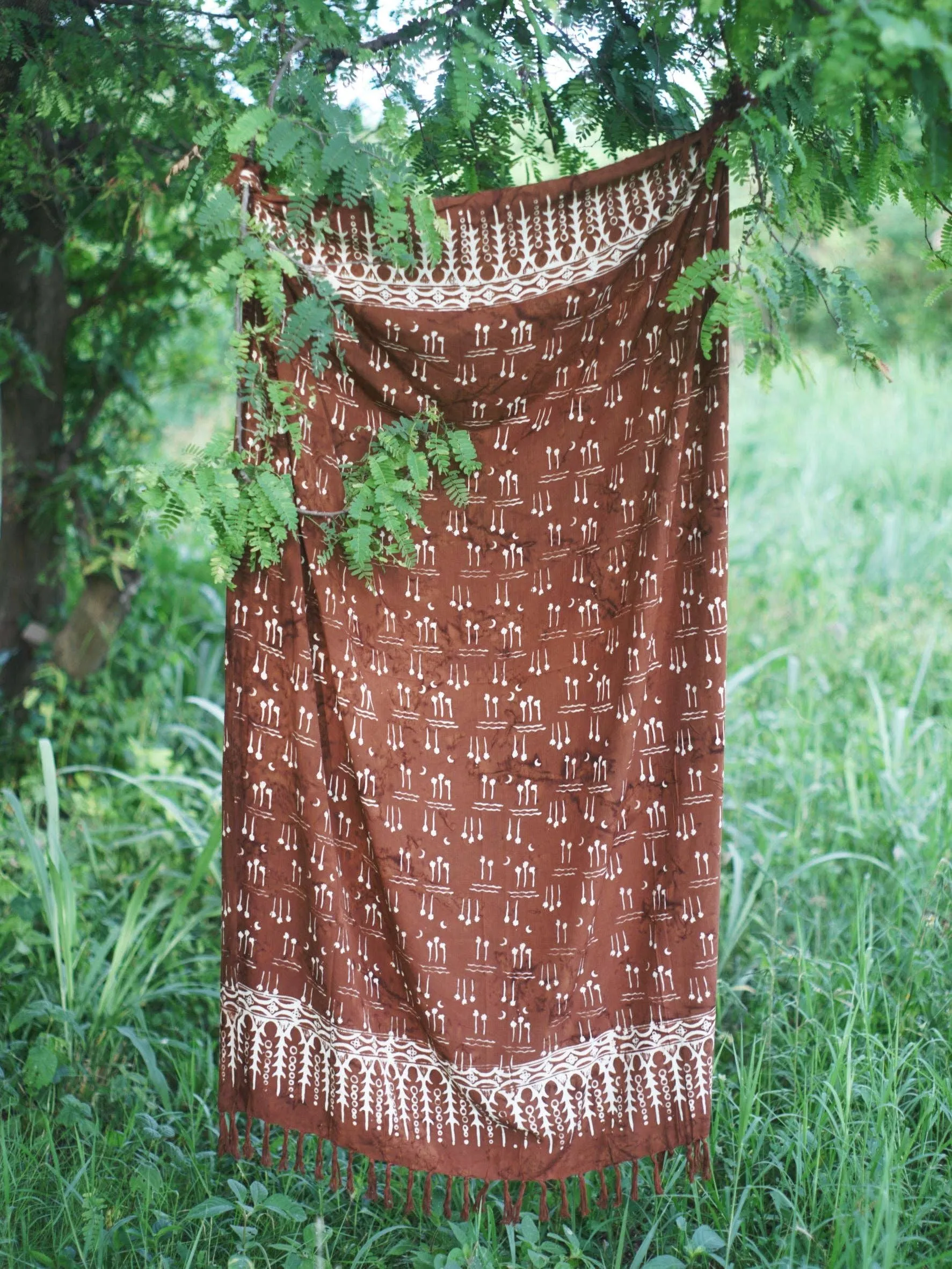 Brown Batik Sarong - HIN KONG BAY