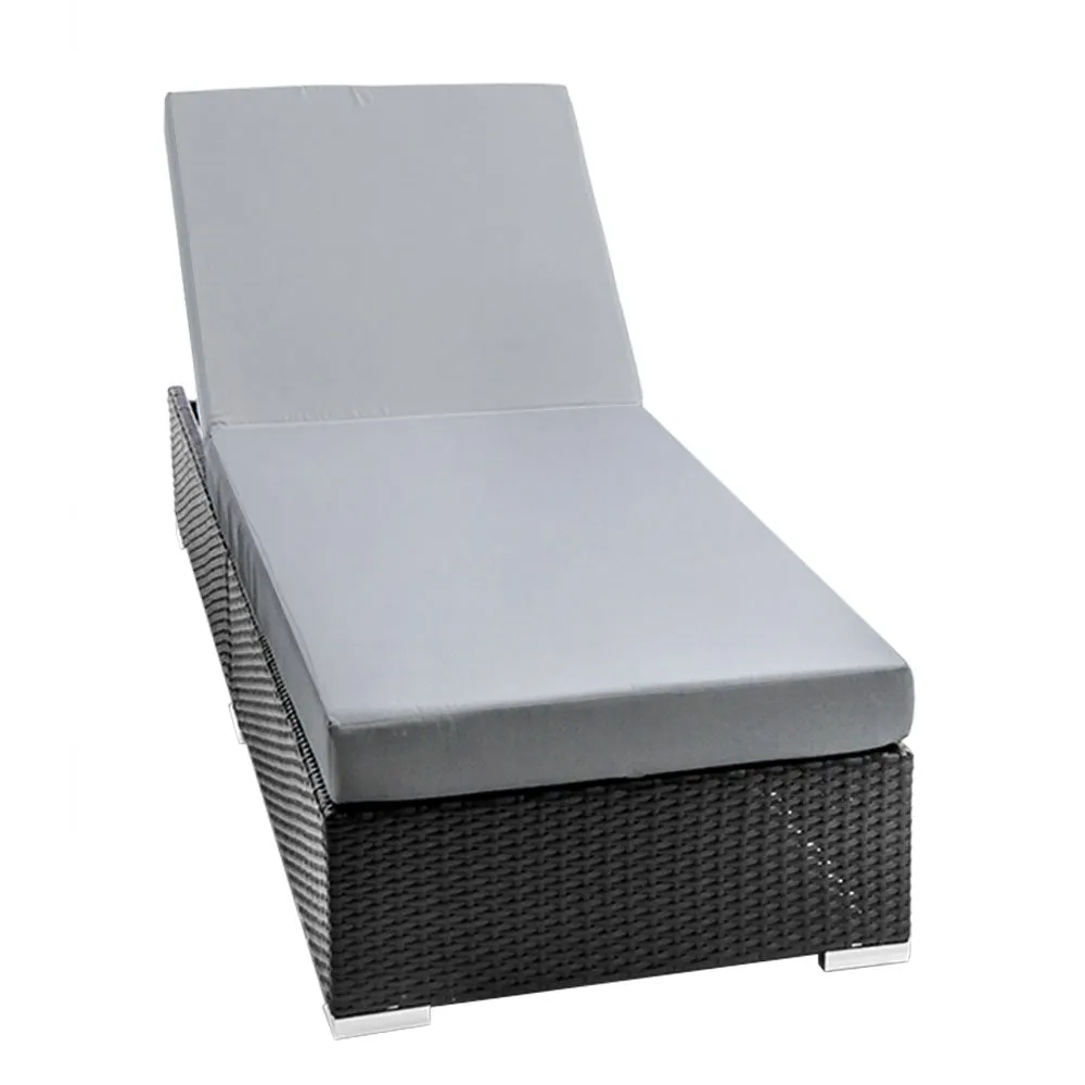 Finnley Outdoor Sun Lounge - Interchangeable colours: Beige, Grey, Red