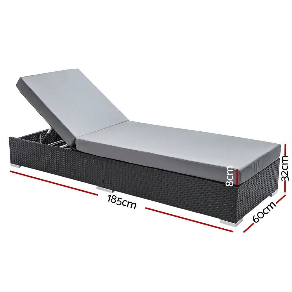 Finnley Outdoor Sun Lounge - Interchangeable colours: Beige, Grey, Red