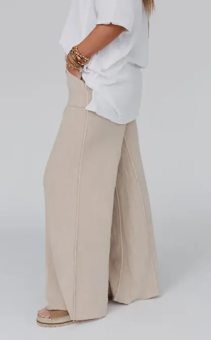 Relaxing Robin Wide Leg Pant