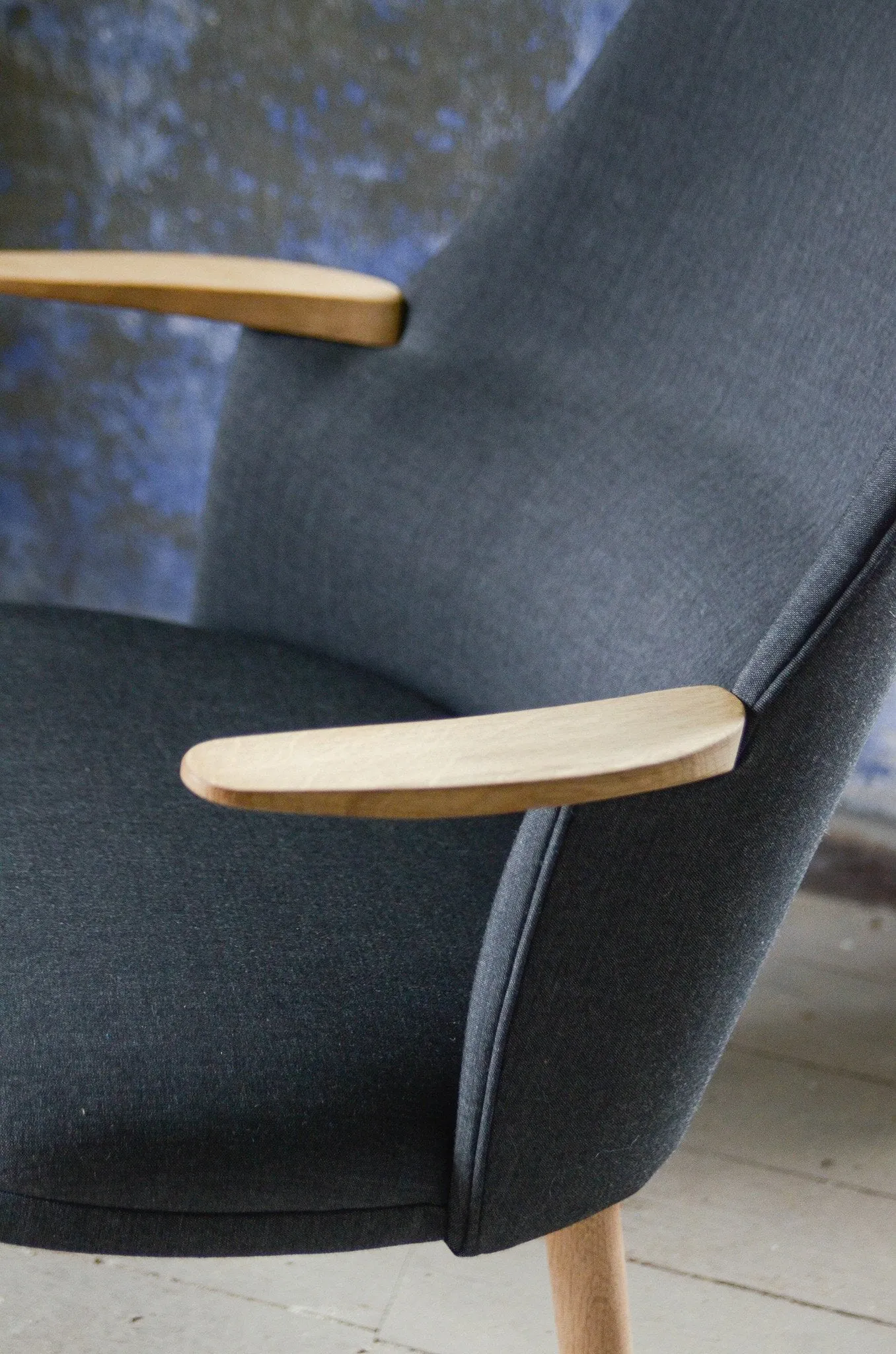 U1 Lounge Chair