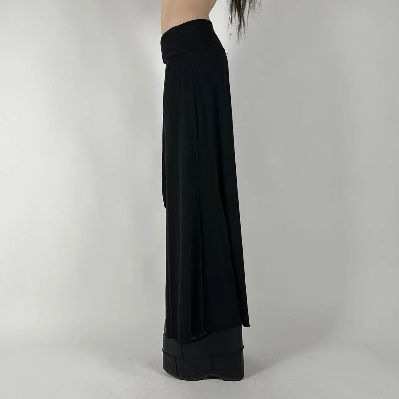 Y2K 00s Black Wide Leg Pants (S)