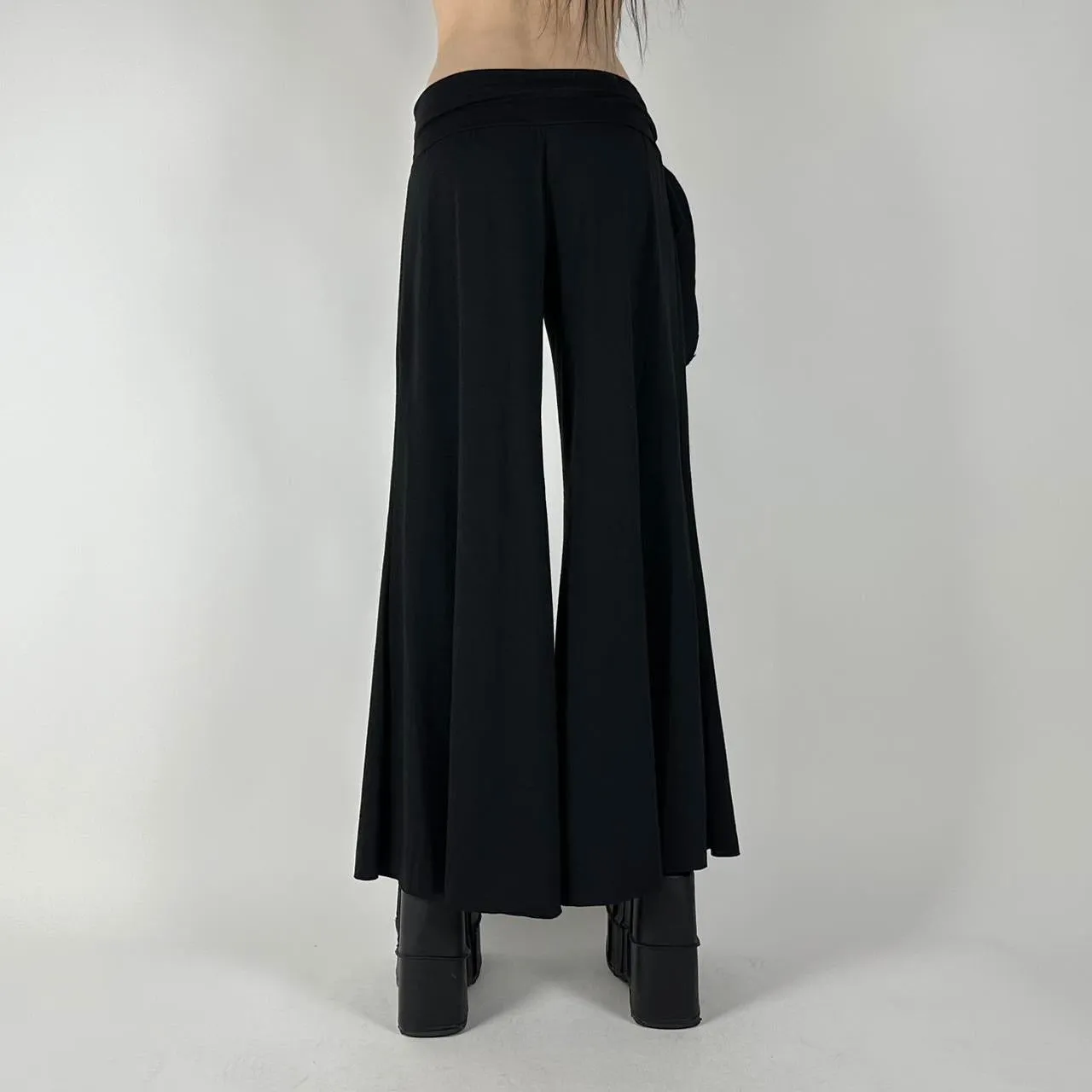 Y2K 00s Black Wide Leg Pants (S)